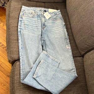 American eagle CURVY mom Jean